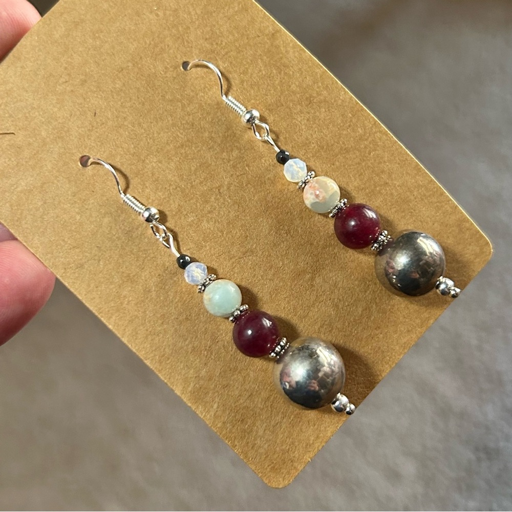 Handcrafted elegant vintage bead garnet opalite faceted hematite earrings